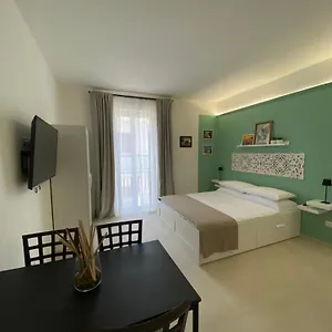 https://apt-le-buguse-suite.lecce-hotels.com